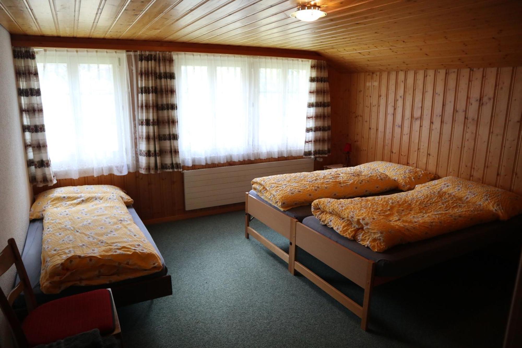 Gasthaus Bergheim Gurtnellen ภายนอก รูปภาพ