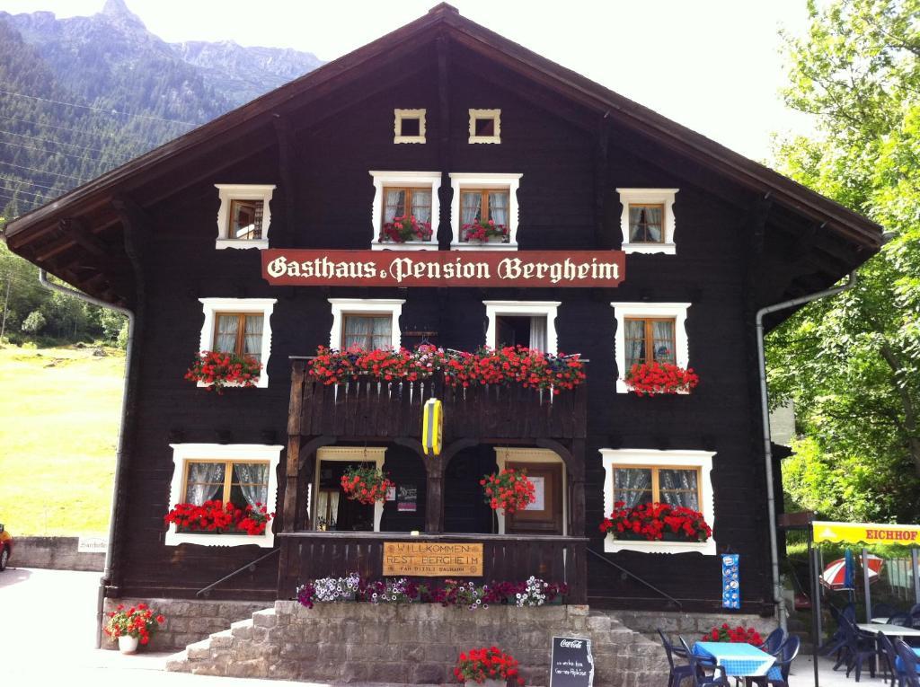 Gasthaus Bergheim Gurtnellen ภายนอก รูปภาพ